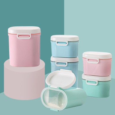 Baby Milk Powder Container Portable Formula Food Storage Dispenser Infants Sealed Box with Spoon Portable Go-out Large Storage